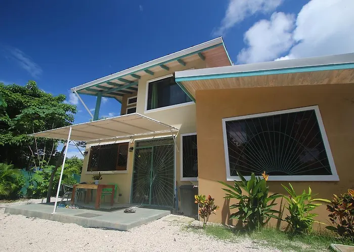 Holiday home Cabinas Casa Bonita *