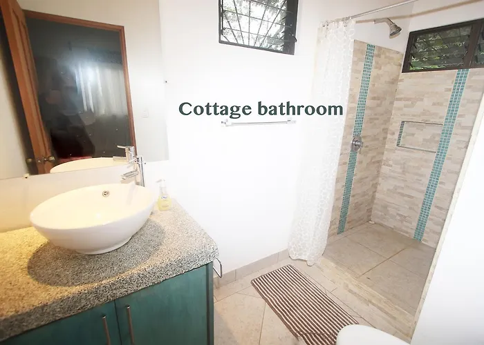 Cabinas Casa Bonita Holiday home *
