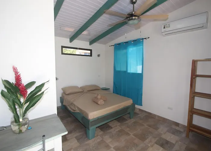 Holiday home Cabinas Casa Bonita